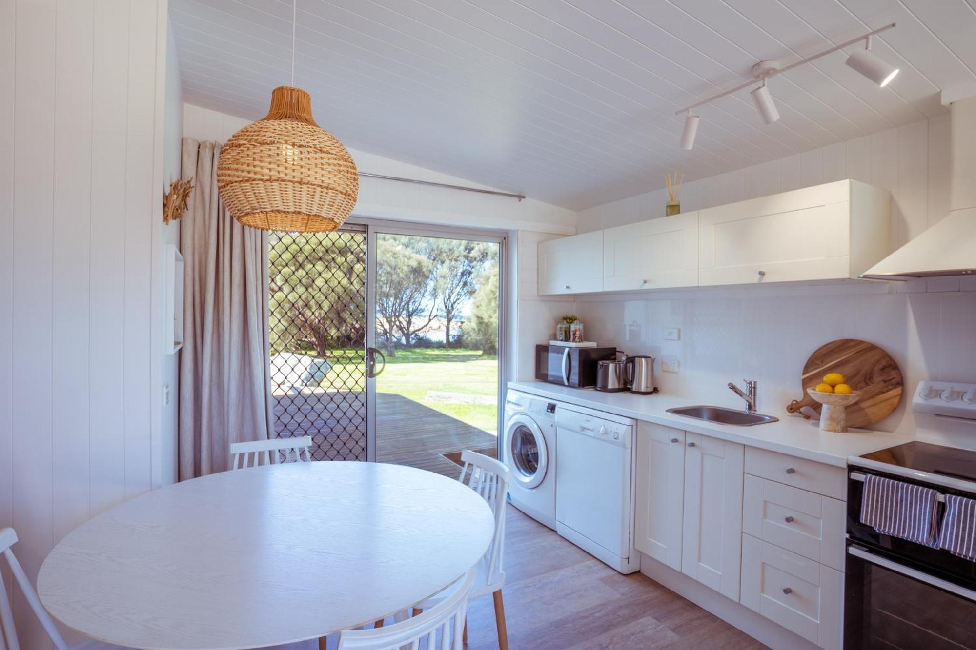 Beach Hut Скамандър Екстериор снимка